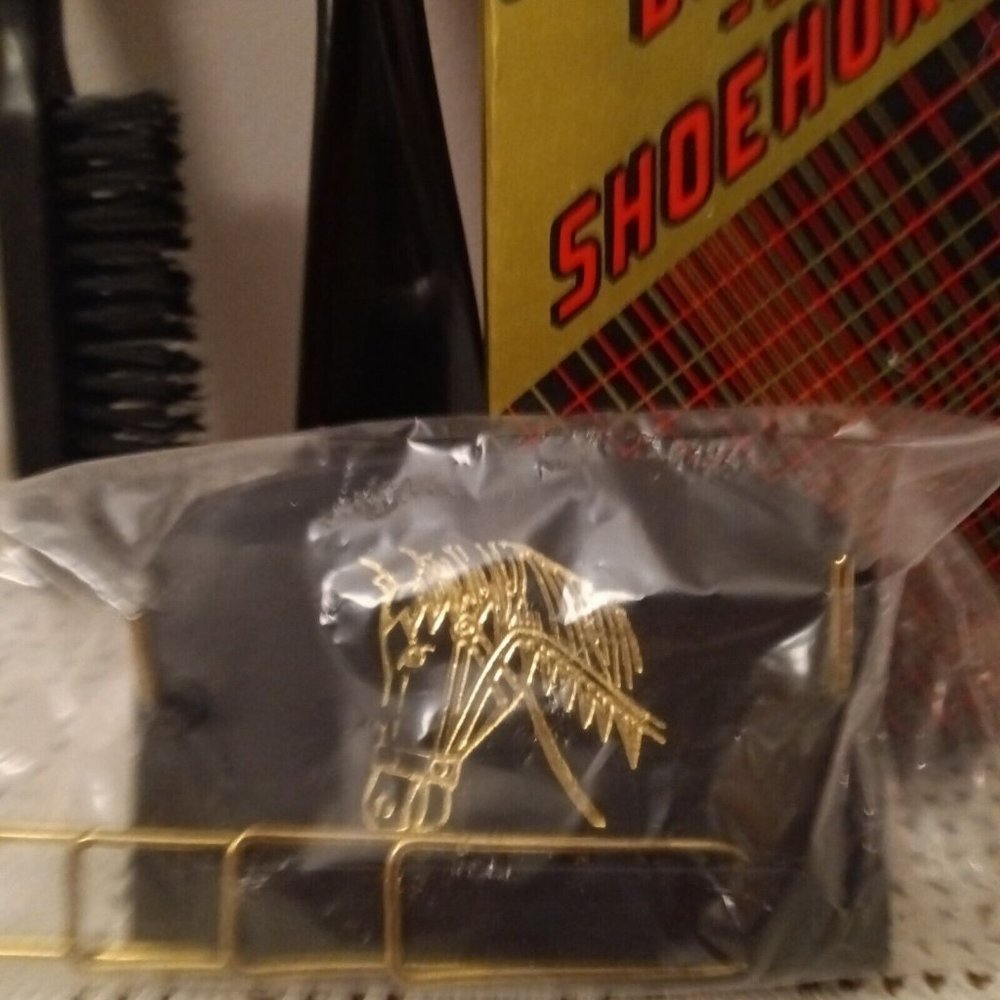 Vintage Tie Rack Wall Plaque Horse Head Brush & Shoe Horn Set Hong Kong MCM - Picture 3 of 8